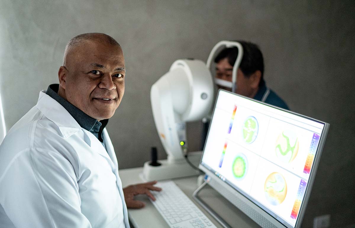 What Makes A Good Ophthalmologist? 1 Best Ophthalmologist in Sarsasota Florida